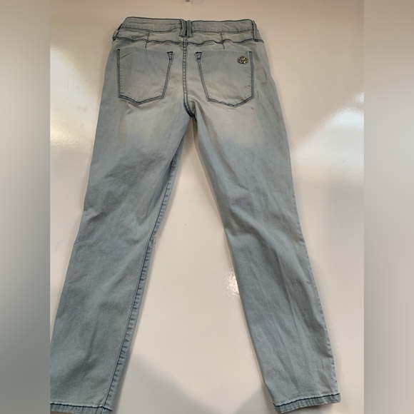 bebe Light Blue Straight Leg Jeans with Silver Accents size 28 - Picture 5 of 5